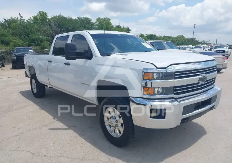 2015 Chevrolet Silverado photo