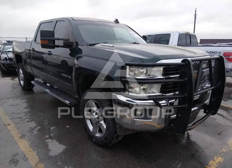 2015 Chevrolet Silverado photo