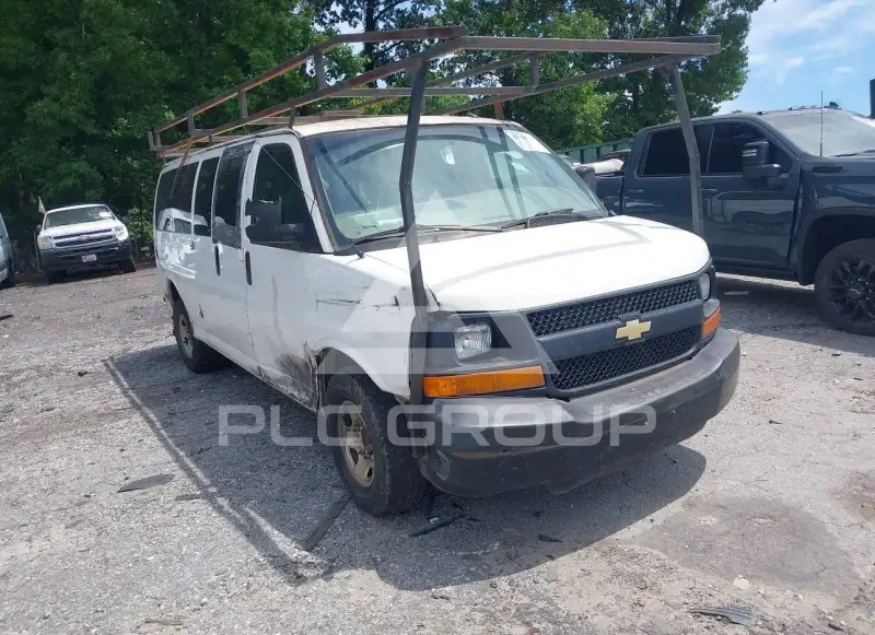 2015 Chevrolet Express фото