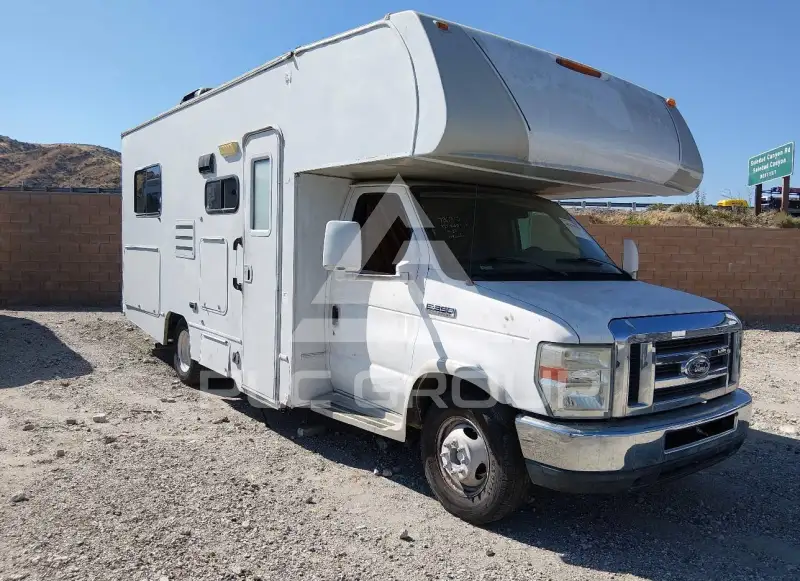 2015 COACHMEN LEPRECHAUN фото