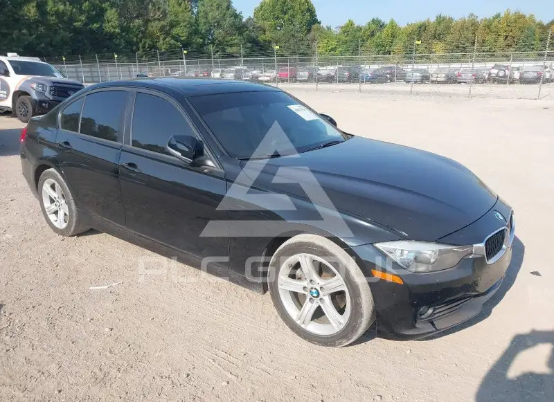 2015 BMW 330 фото