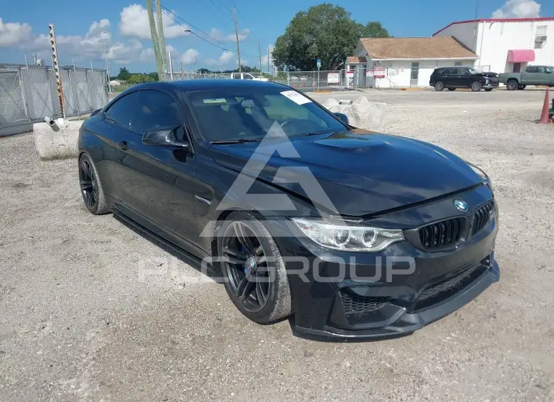 2015 BMW M4 фото