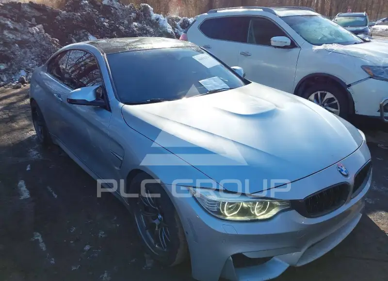 2015 BMW M4 фото