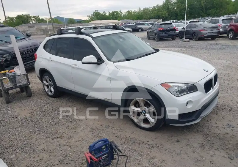 2015 BMW X1 photo