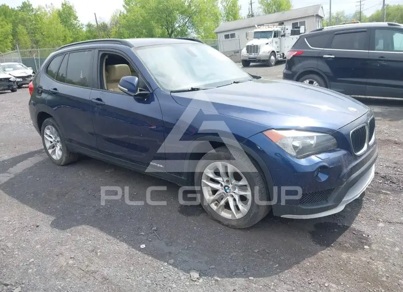 2015 BMW X1 фото