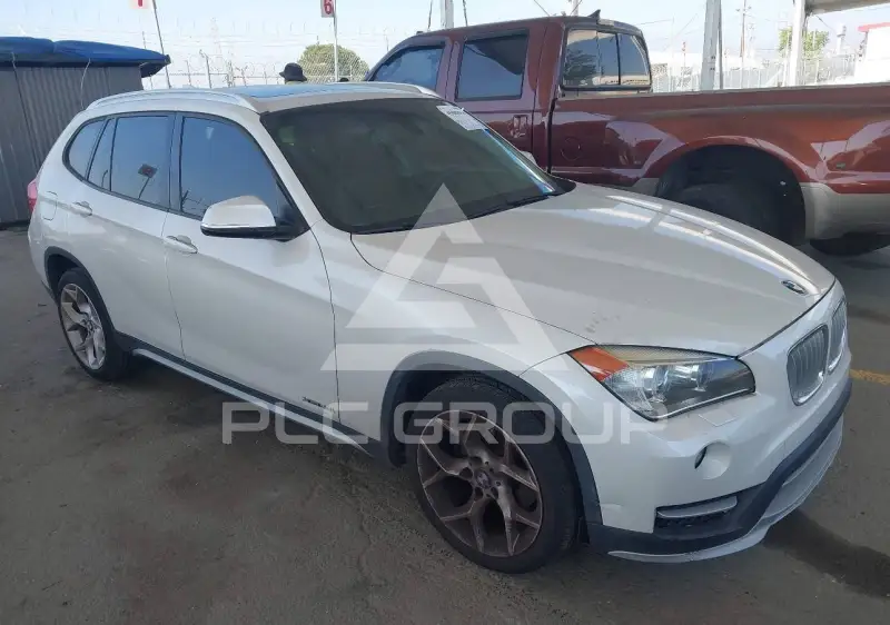 2015 BMW X1 фото
