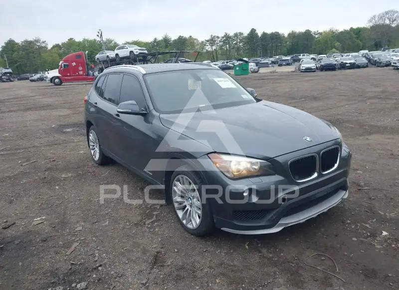 2015 BMW X1 photo