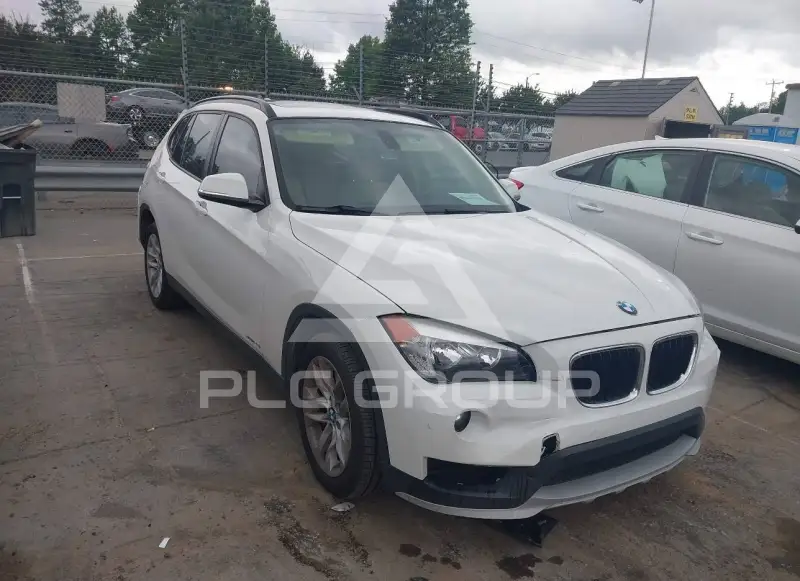2015 BMW X1 фото