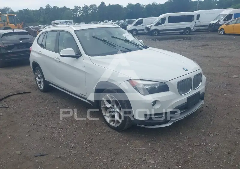 2015 BMW X1 фото