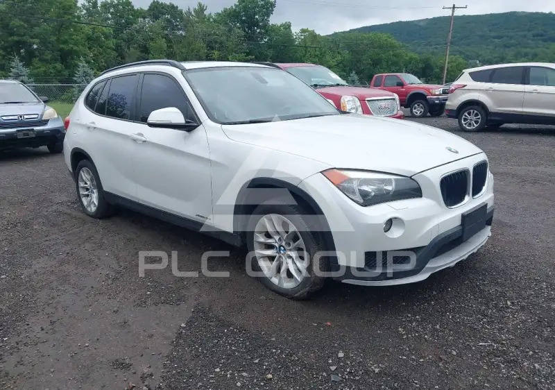 2015 BMW X1 фото