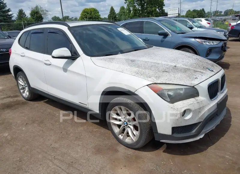 2015 BMW X1 фото