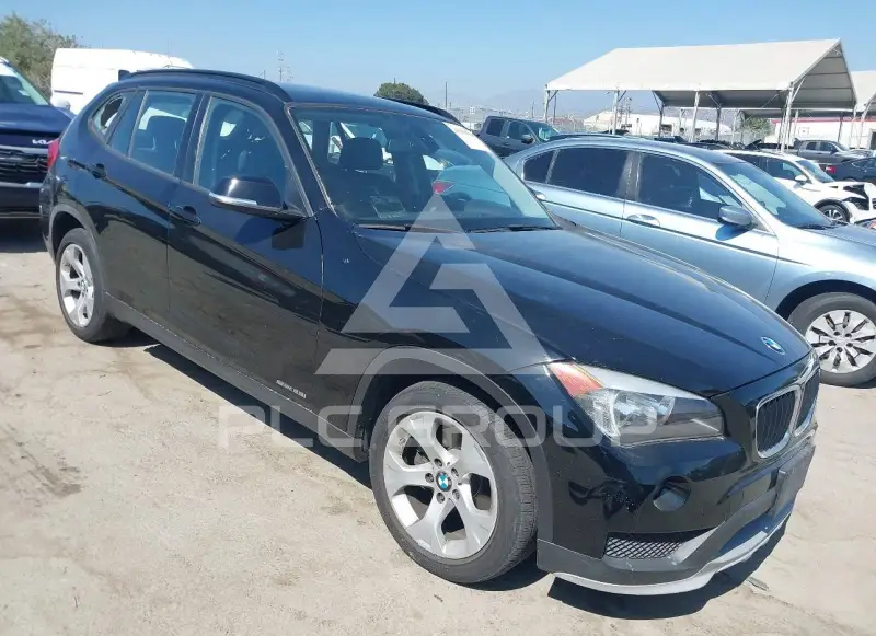 2015 BMW X1 фото