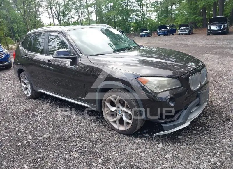2015 BMW X1 фото