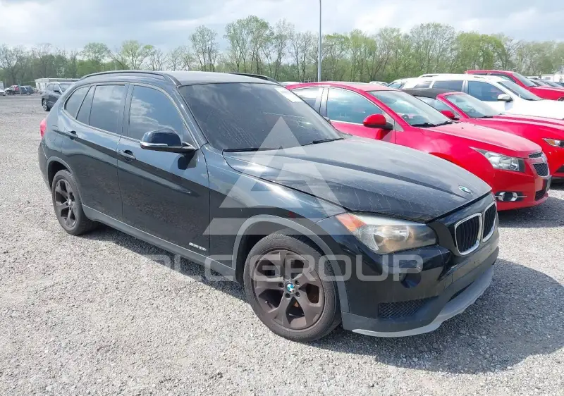 2015 BMW X1 фото