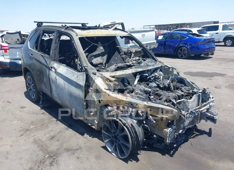 2015 BMW X5 photo