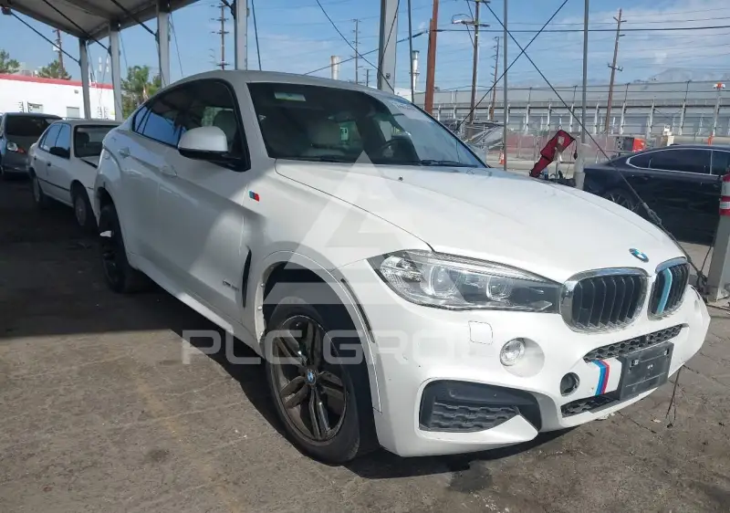 2015 BMW X6 фото