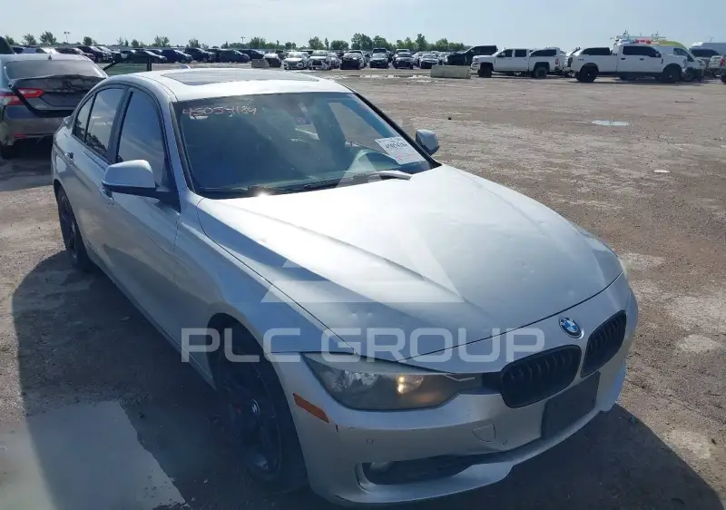 2015 BMW 328 фото