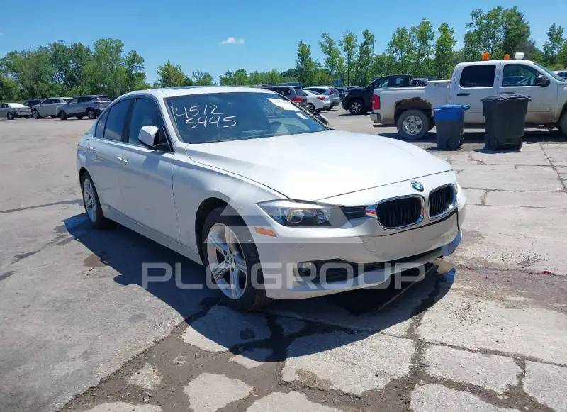 2015 BMW 328 фото