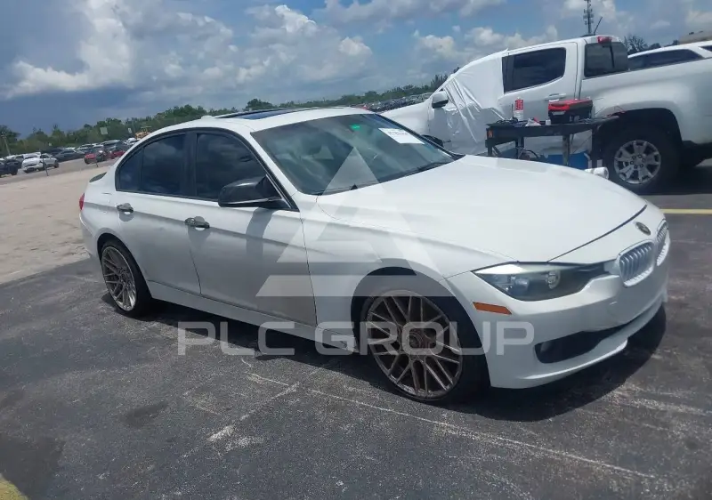 2015 BMW 320 фото