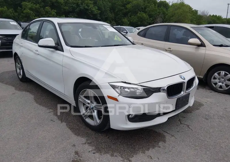 2015 BMW 320 photo