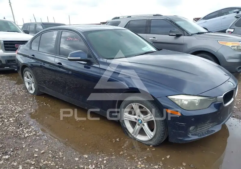 2015 BMW 320 photo