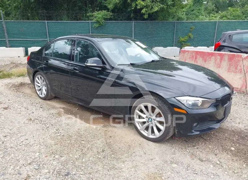 2015 BMW 320 фото