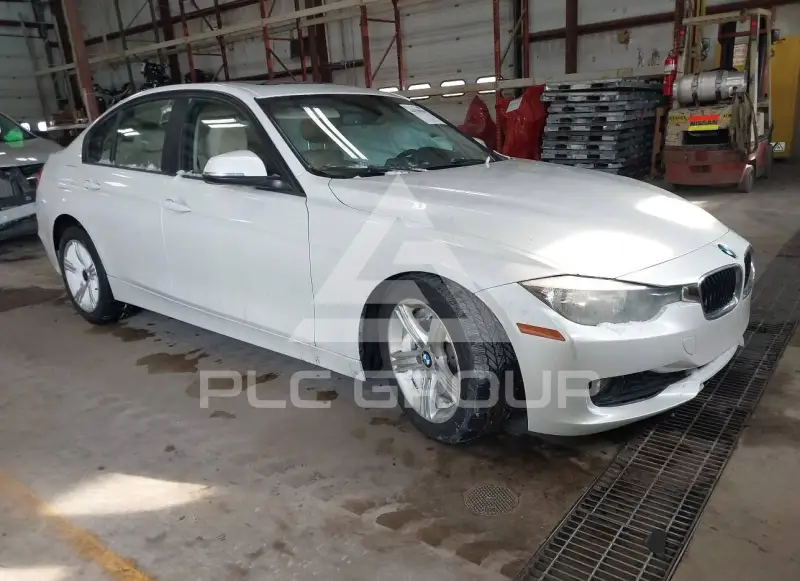 2015 BMW 320 фото