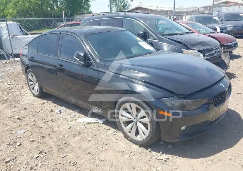 2015 BMW 320 photo
