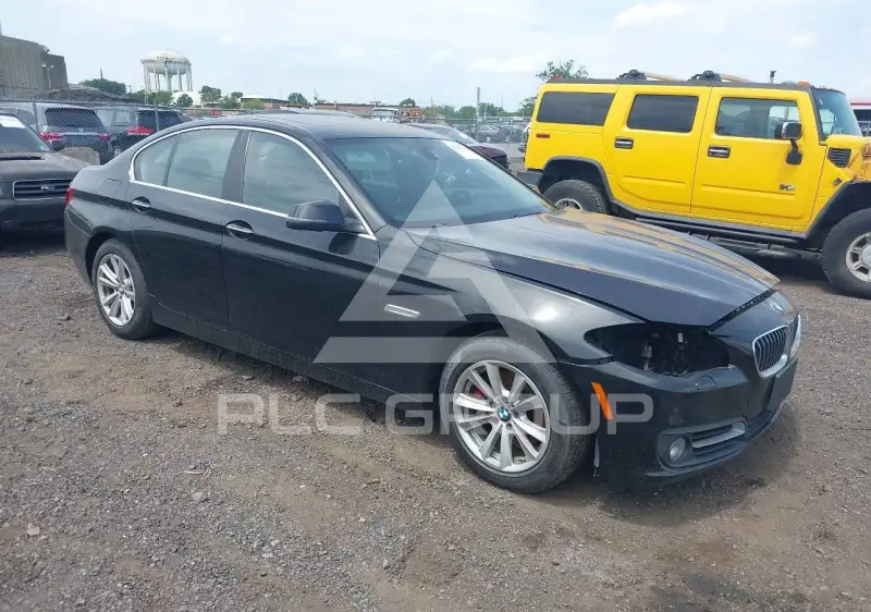 2015 BMW 528 фото