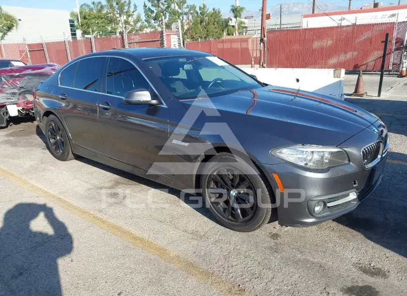 2015 BMW 528 фото