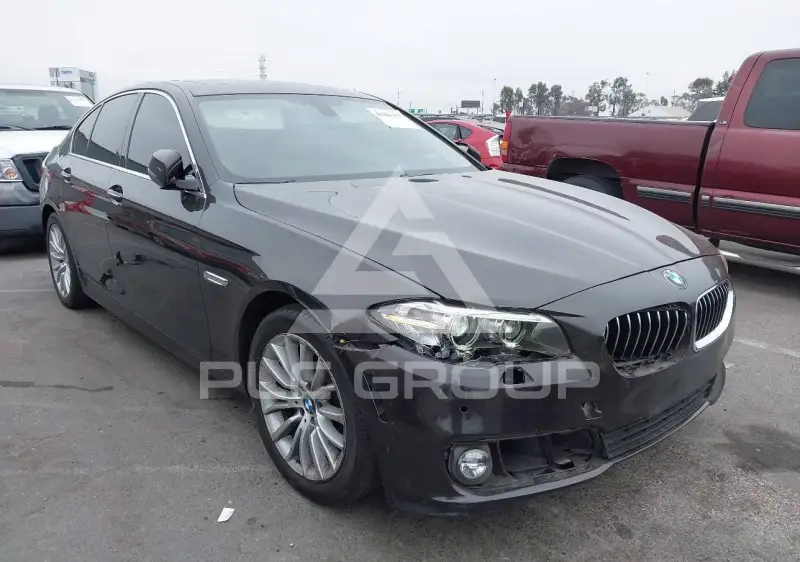 2015 BMW 528 photo