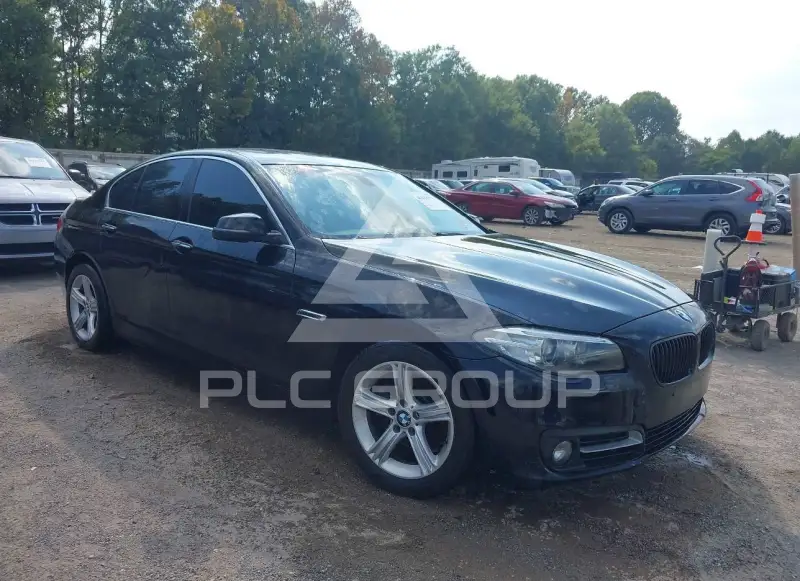 2015 BMW 528 фото