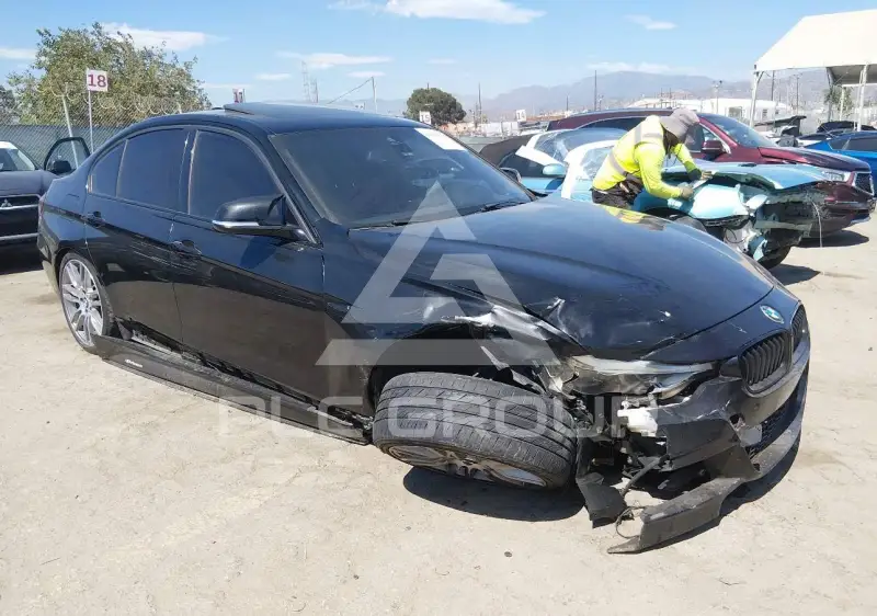 2015 BMW 335 фото