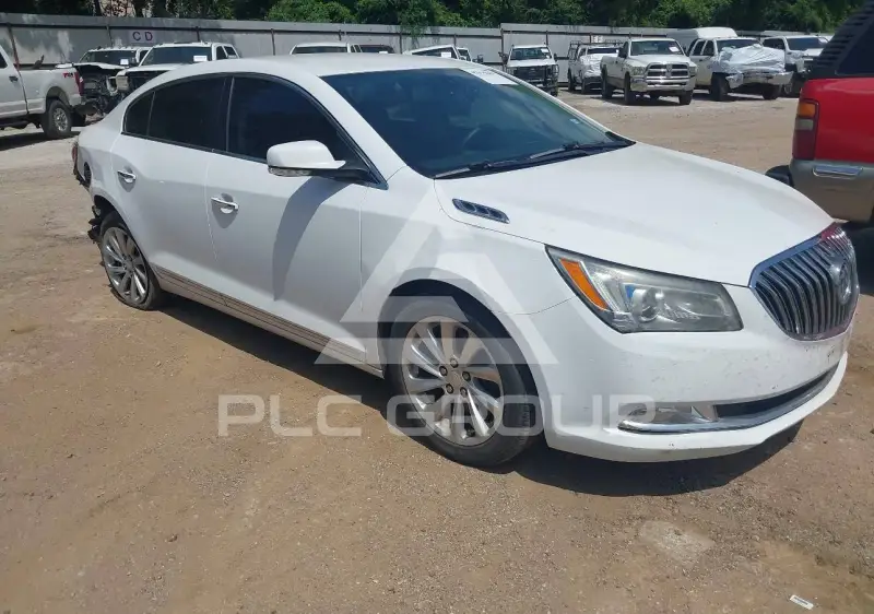 2015 Buick LACROSSE photo