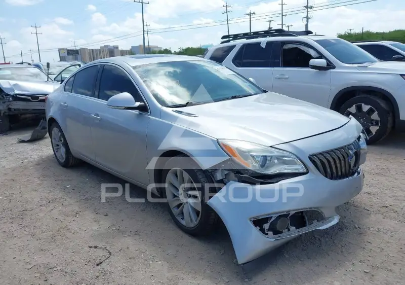 2015 Buick REGAL photo