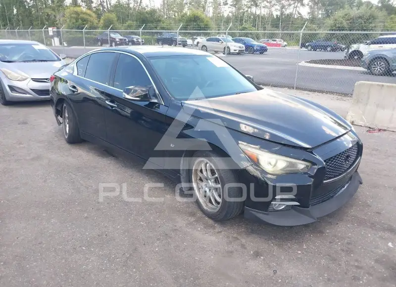 2015 Infinity Q50 фото