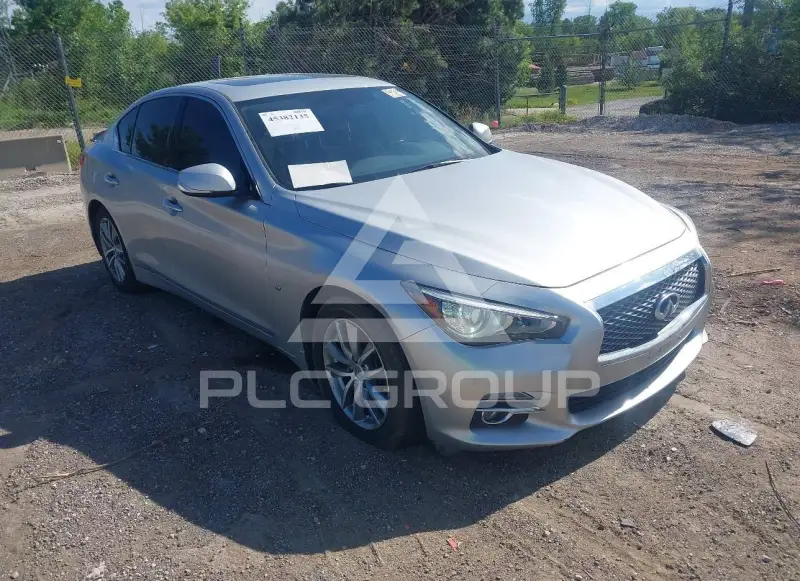 2015 Infinity Q50 фото