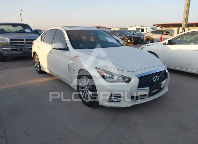 2015 Infinity Q50 фото