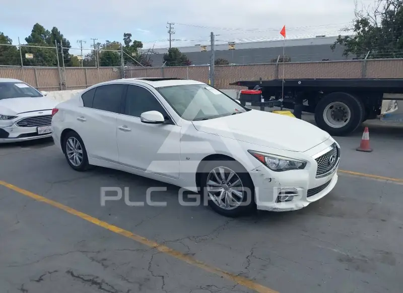 2015 Infinity Q50 фото