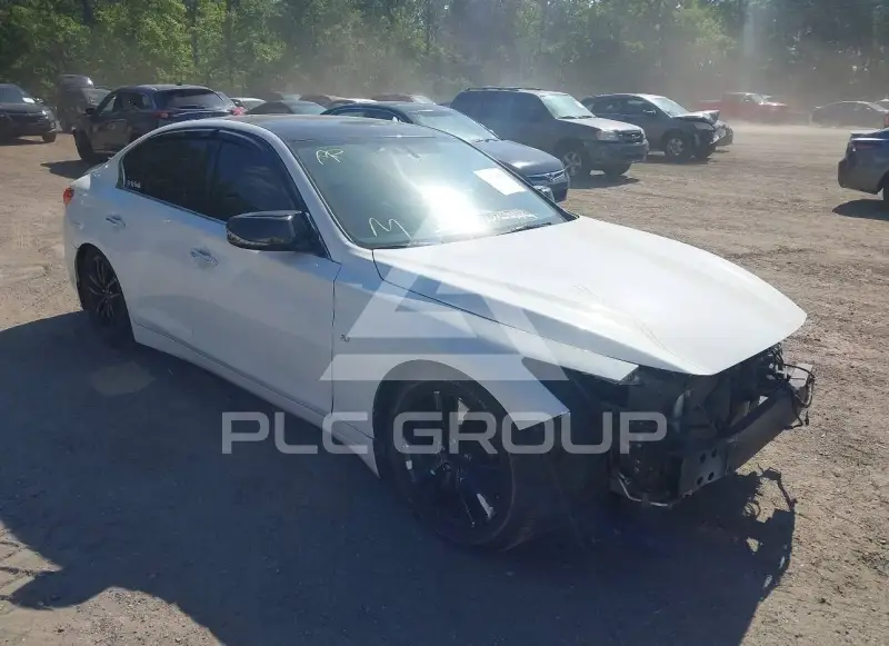 2015 Infinity Q50 фото