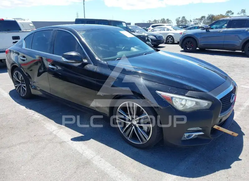 2015 Infinity Q50 фото