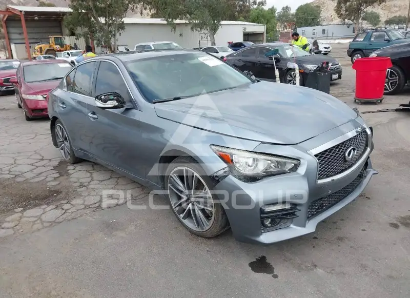 2015 Infinity Q50 photo