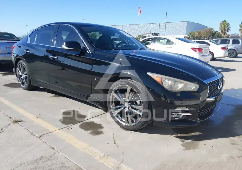 2015 Infinity Q50 photo