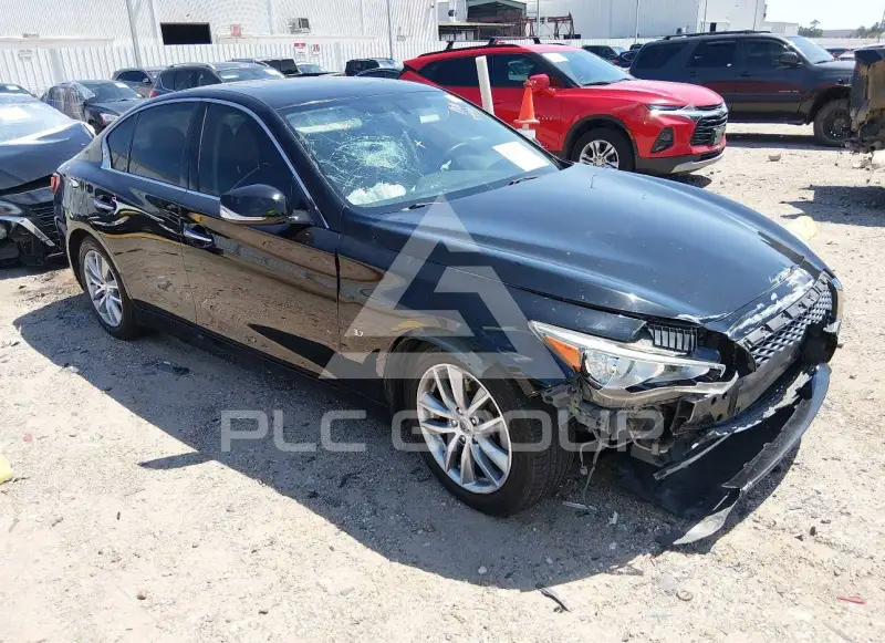 2015 Infinity Q50 photo