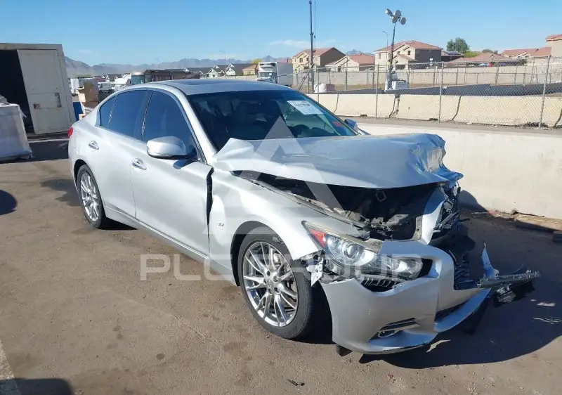 2015 Infinity Q50 photo