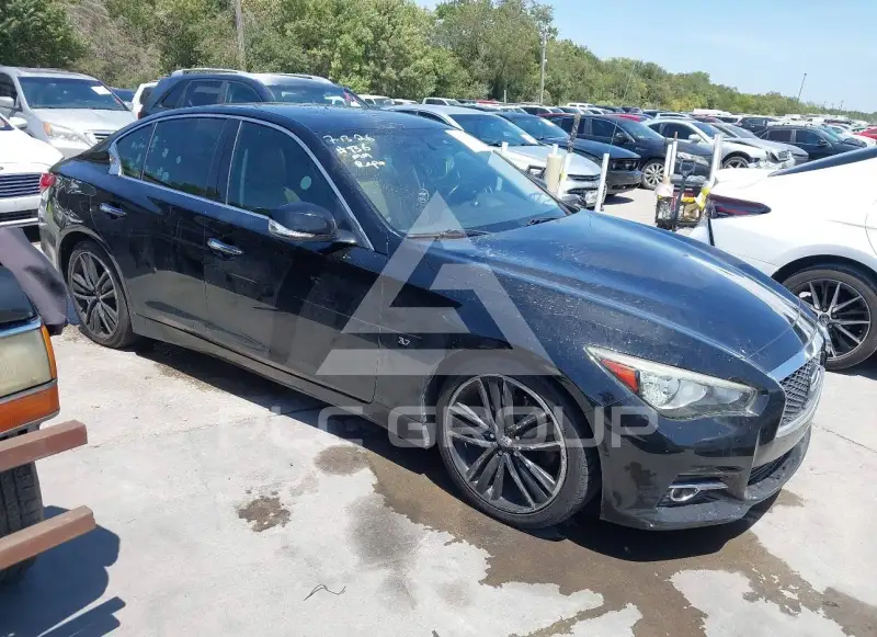 2015 Infinity Q50 photo