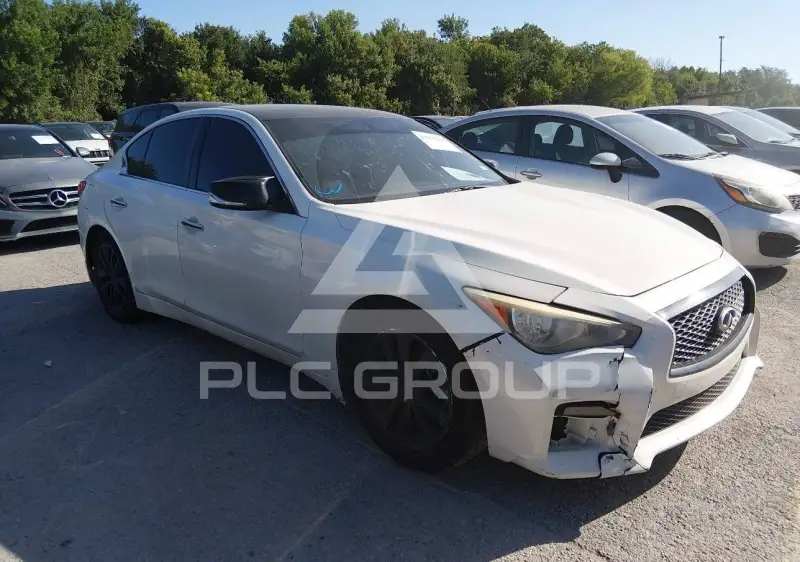 2015 Infinity Q50 фото