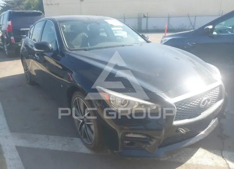 2015 Infinity Q50 фото