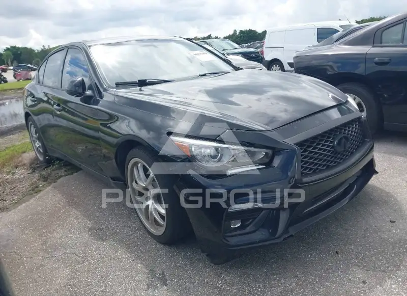 2015 Infinity Q50 фото