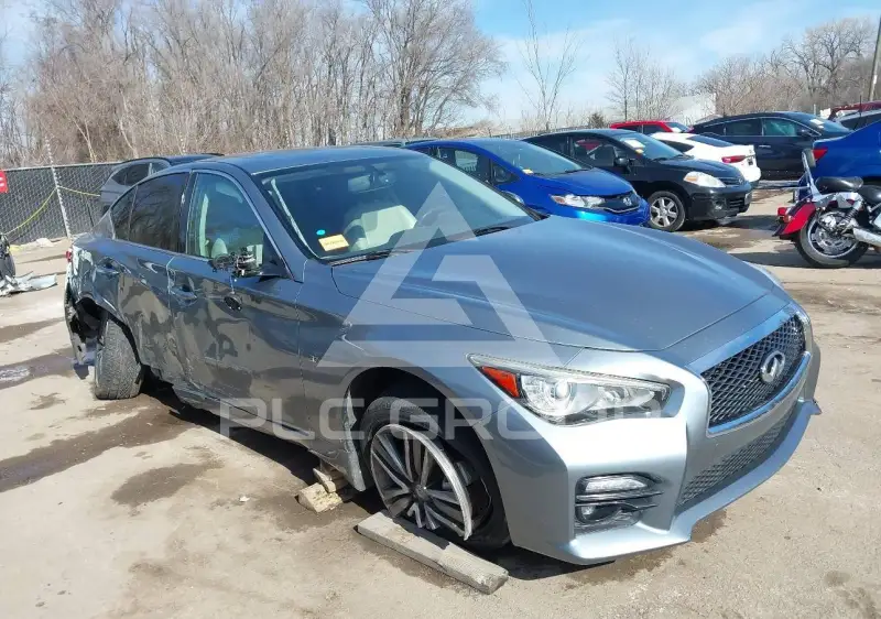2015 Infinity Q50 photo